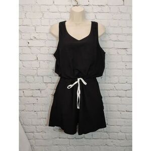 CBrand Women's Size 1X Black Sleeveless Romper